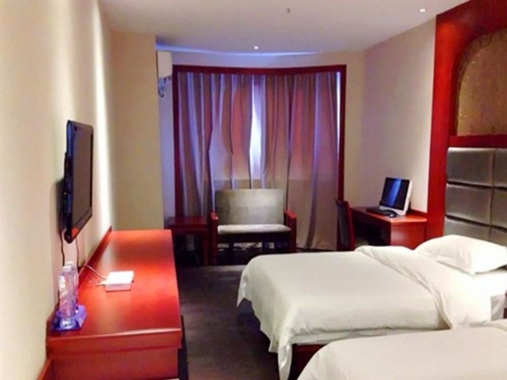 Longwang Business Hotel Liuzhou Exterior foto