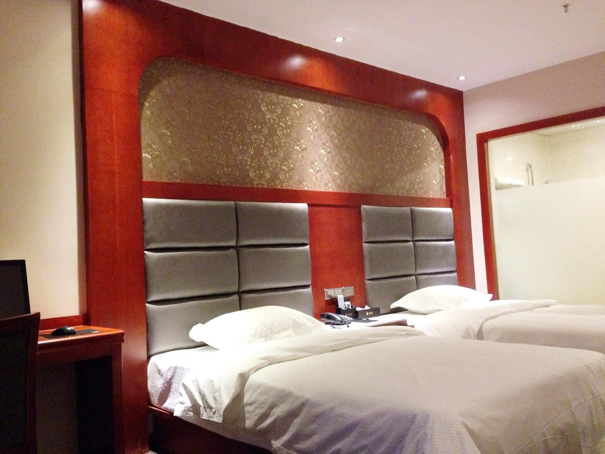 Longwang Business Hotel Liuzhou Exterior foto